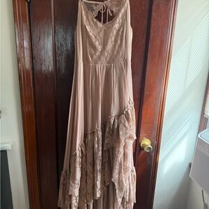 Joyfolie Blush Lace-Trim High-Low Maxi Dress
